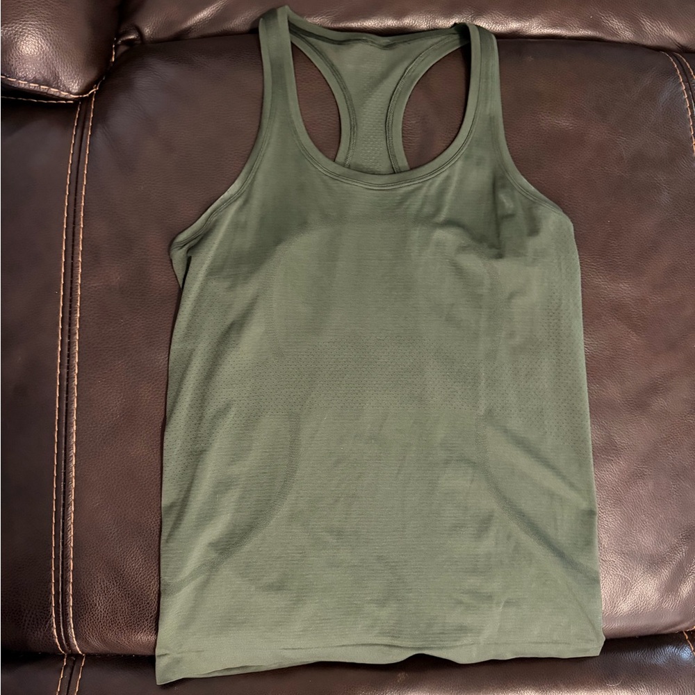 Lululemon Green Racerback Love Tank Top size 8